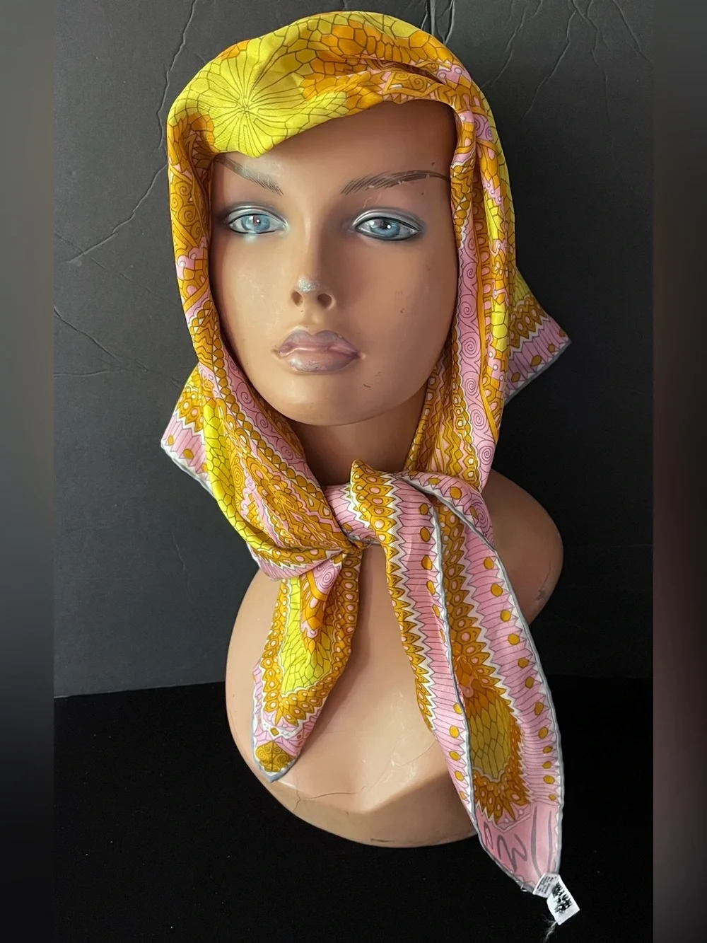 Vera Vintage Silk Paisley Square Scarf
